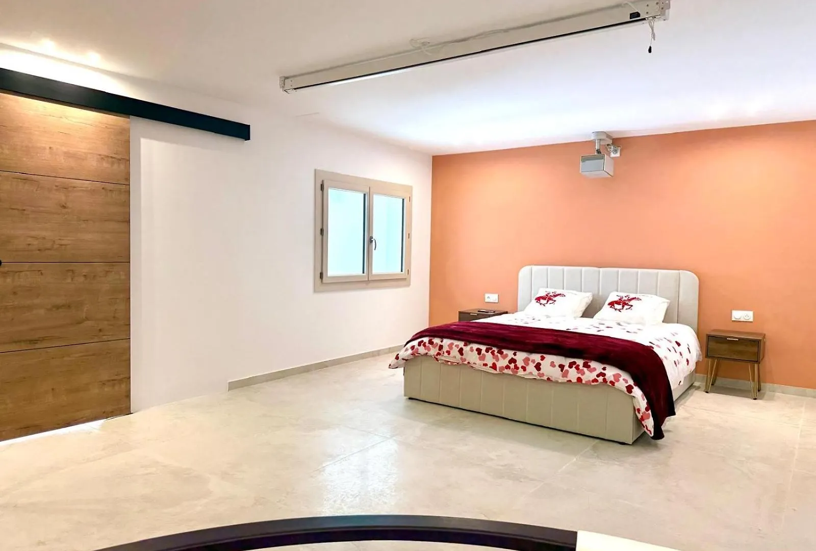 Appartment Jaccuzi In Cannes 0*,  Francia