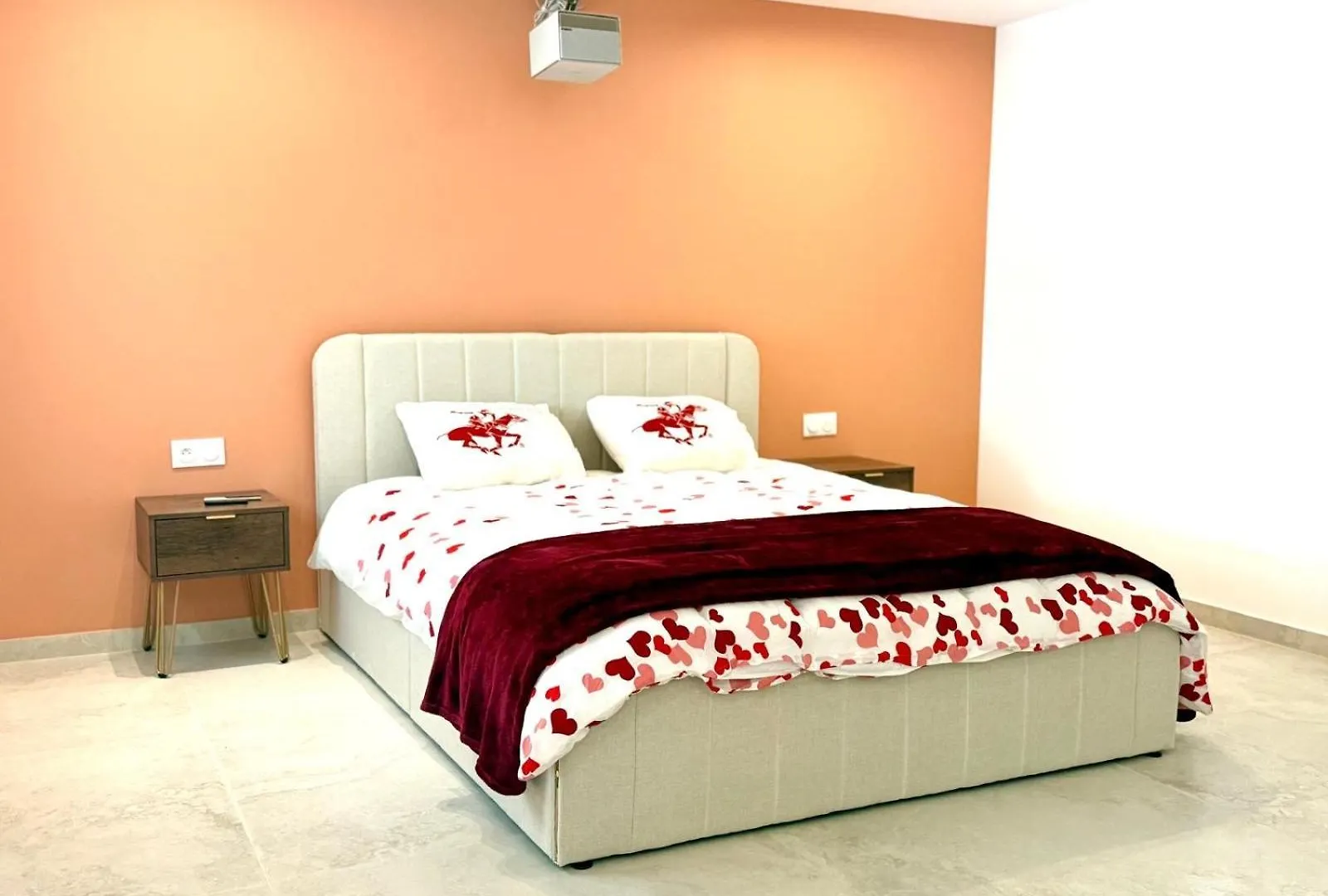 Appartment Jaccuzi In Cannes 0*,  Francia