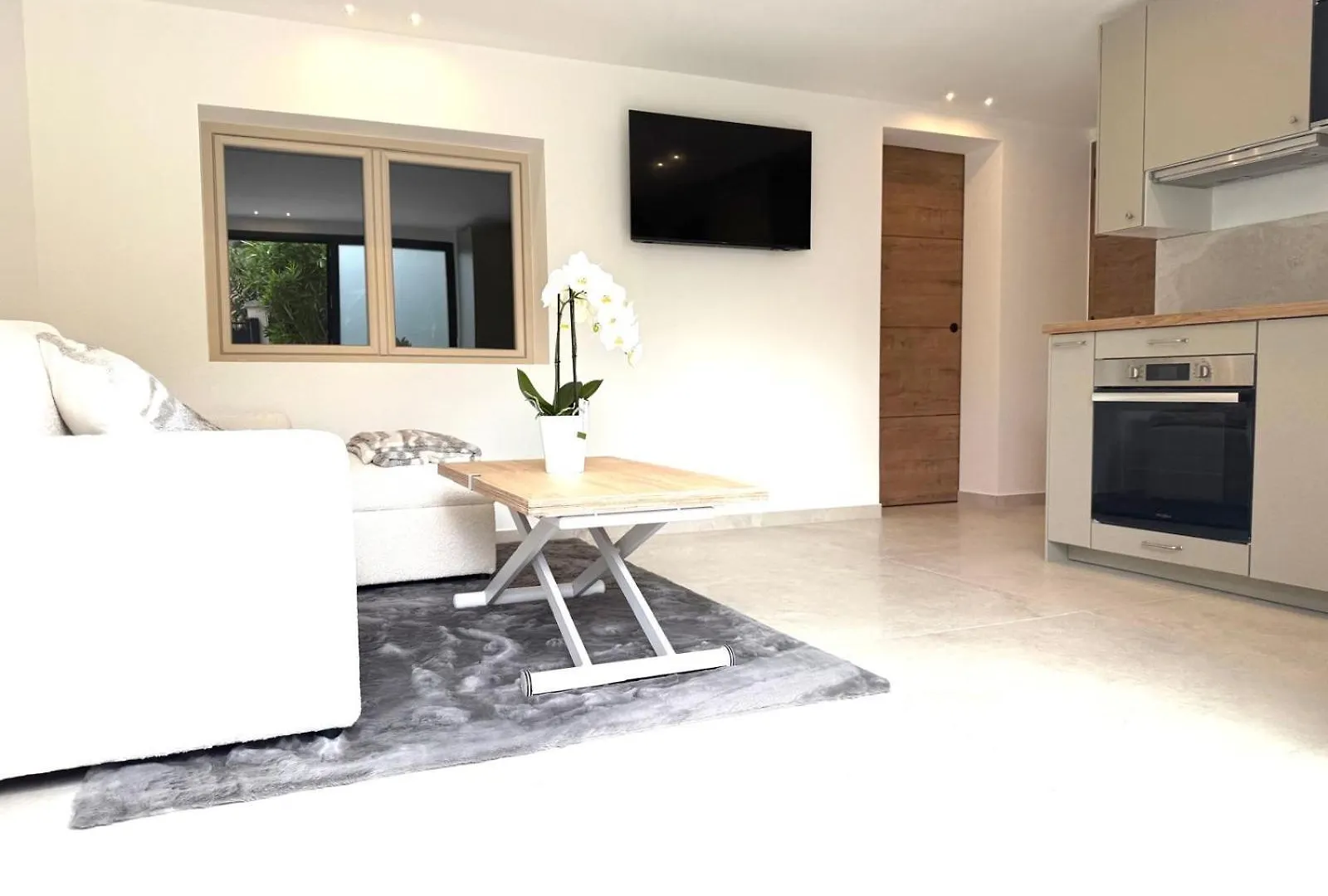 Appartment Jaccuzi In Cannes