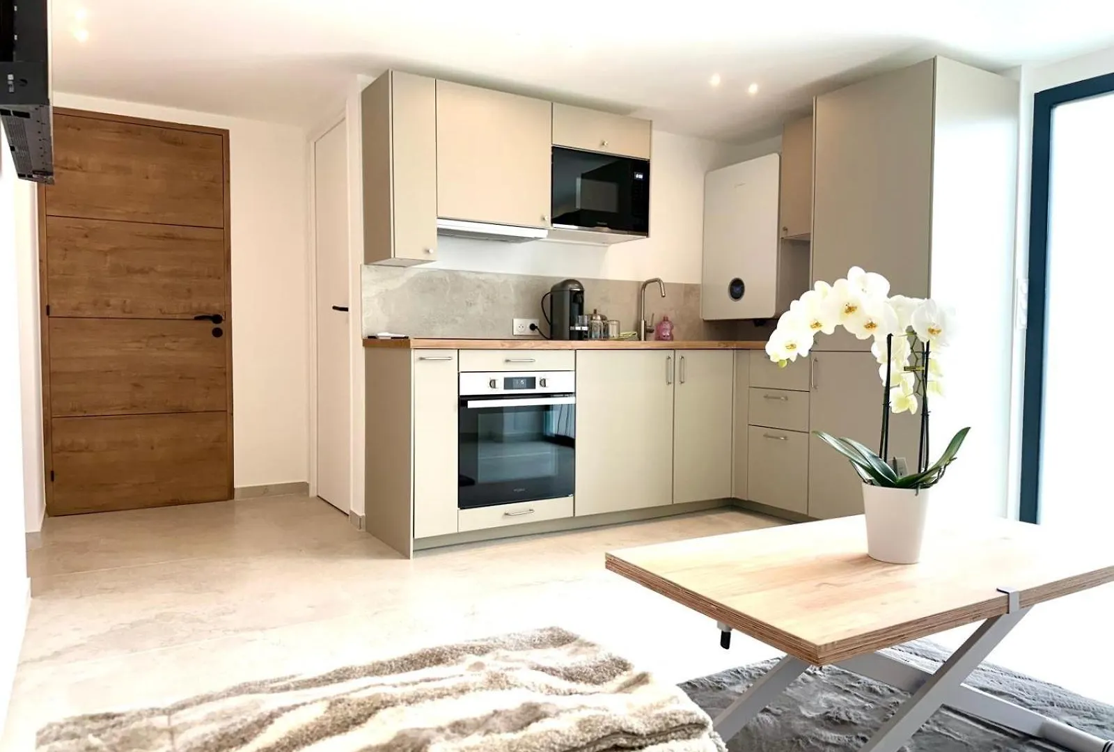 Appartment Jaccuzi In Cannes Appartamento